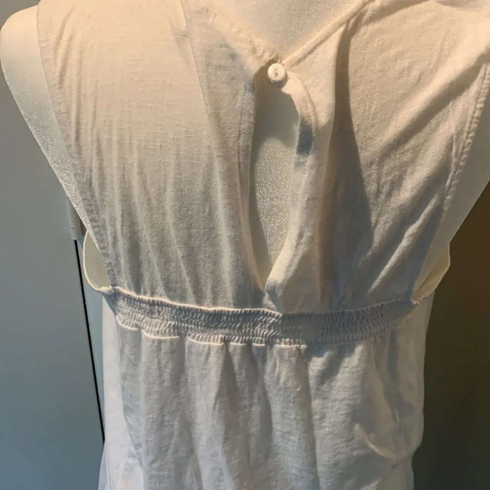Anthropologie cotton sleeveless top with embroidered smocking - Picture 5 of 10